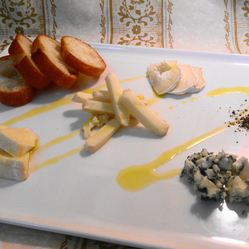 チーズ盛り合わせ(カフェ マリオシフォン)