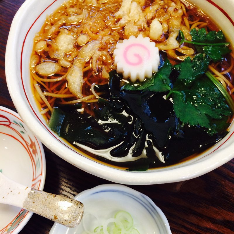 たぬき(蕎麦切り　稲おか )