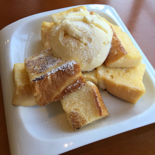 フレントースト(パンドーゾカフェ （pandozo cafe）)