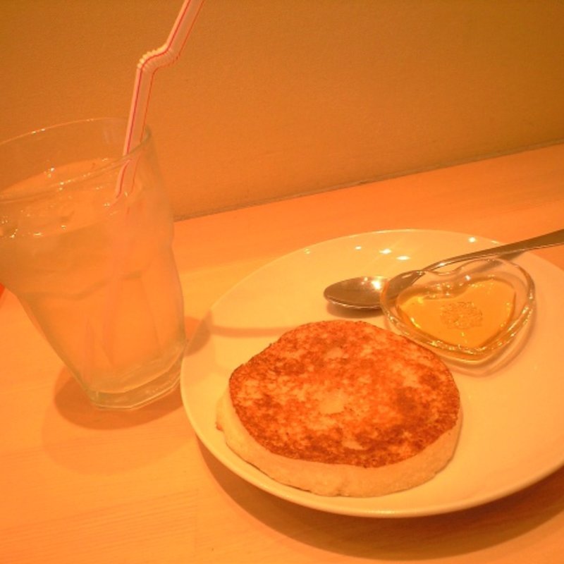 パンケーキセット(ＭＯＳＨ )