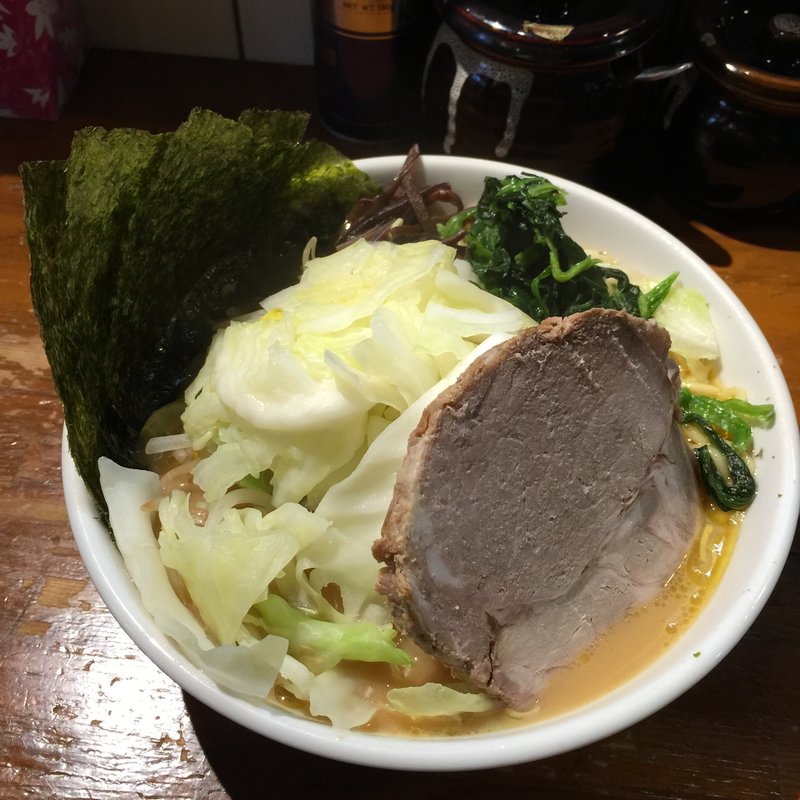 ラーメン　キャベツトッピング(横浜家 西口店 )