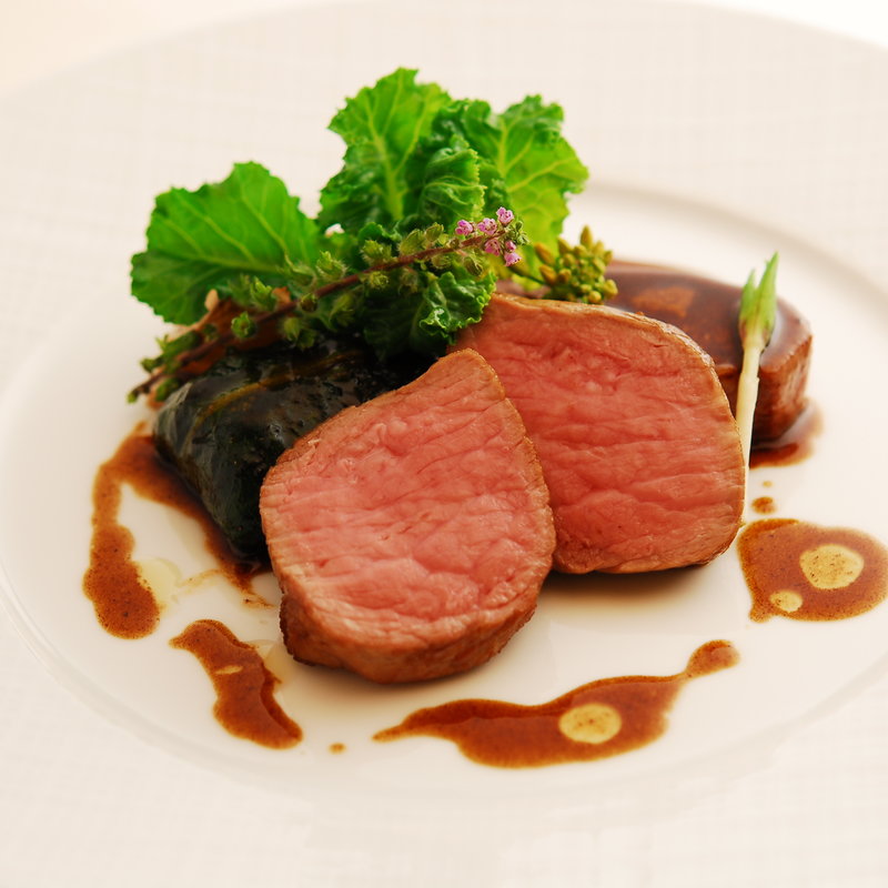 本日の肉料理(Grace Kihachiro HACHISUKA)