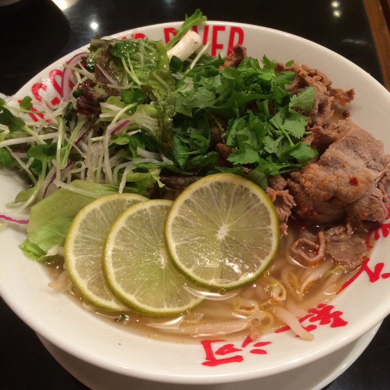 牛しゃぶしゃぶのスパイシーフォー(ドラゴン レッド リバー 阪急西宮ガーデンズ店)