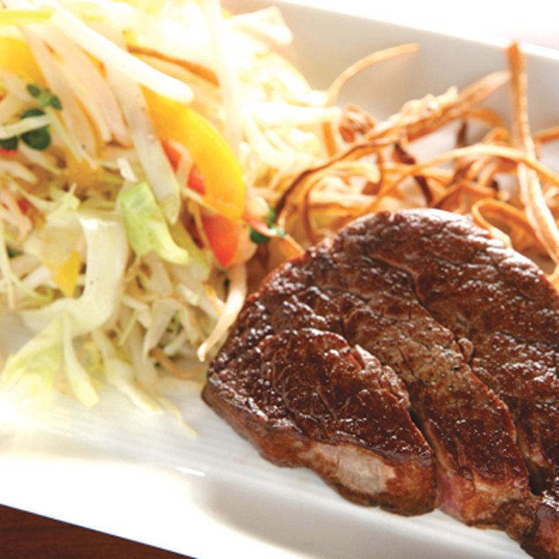 北海道 神居牛のフィレステーキ(鉄板焼 開化屋)