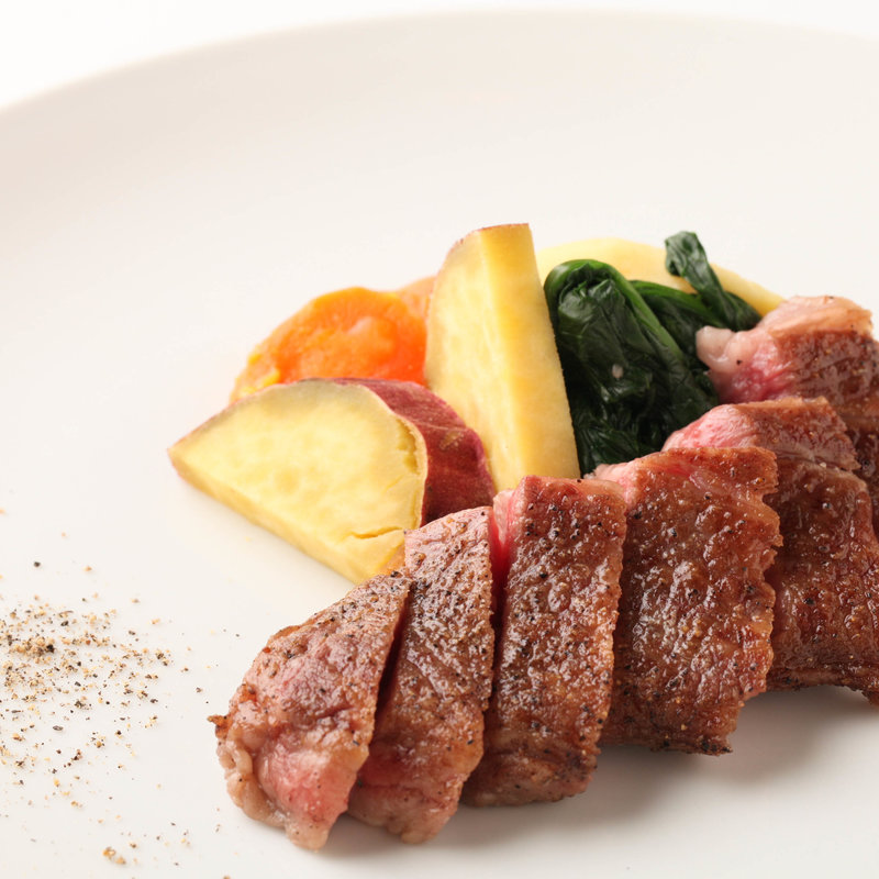 45日熟成の豚肉(部位ごとに調理法を変える豚肉専門店 グロワグロワ)