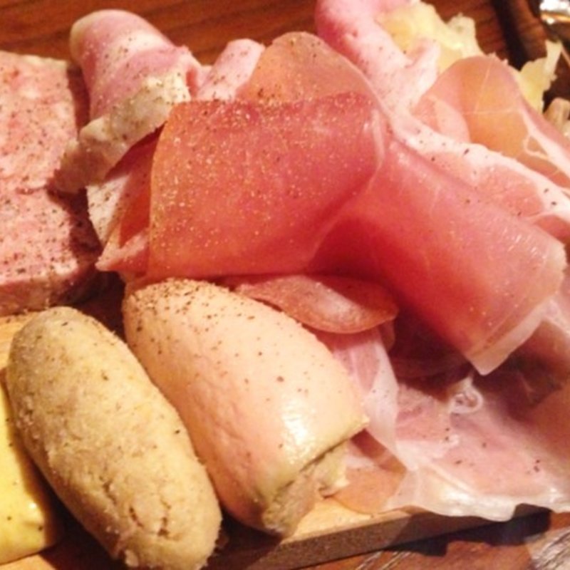 シャルキュトリーの盛合せ　2名様～(ビストロ トラディシオン)