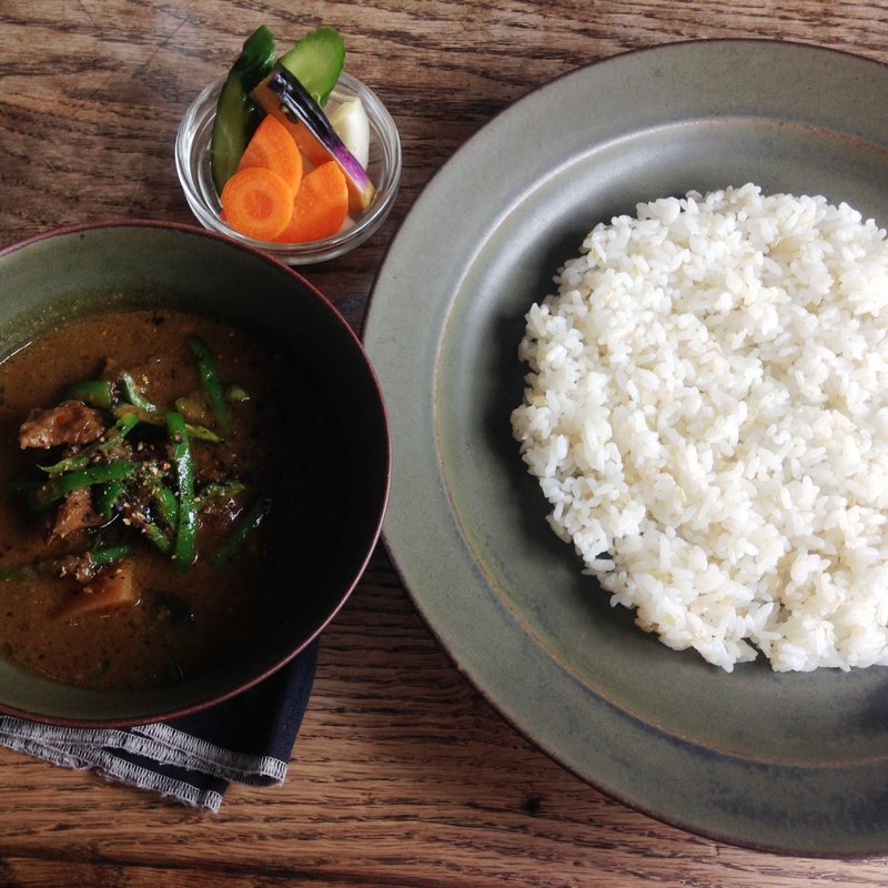 スリランカ風マトンカリー(OXYMORON komachi)