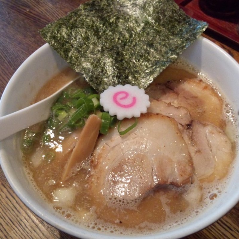 煮干しチャーシュー麺(でびっと 中延本店)