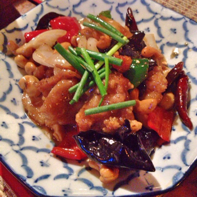 若鶏とカシューナッツのオイスターソース炒め(ペパーミントカフェ)