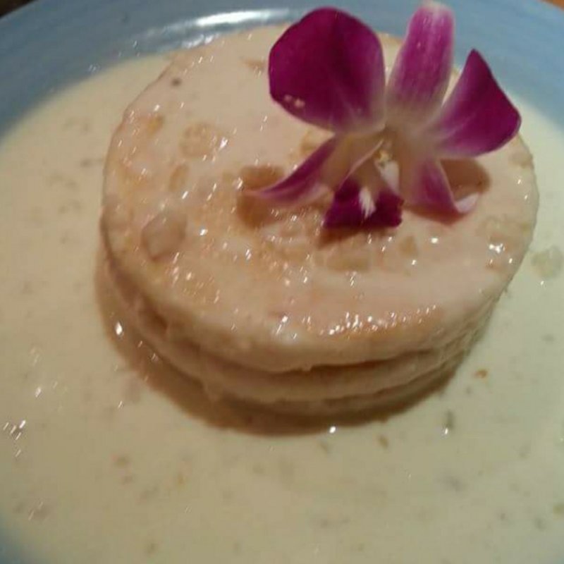 マカダミアナッツソースのパンケーキ(マカニ （Makani）)