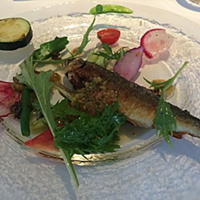 紀州産鮎(レストラン・ル・ニコ・ア・オオミナミ)