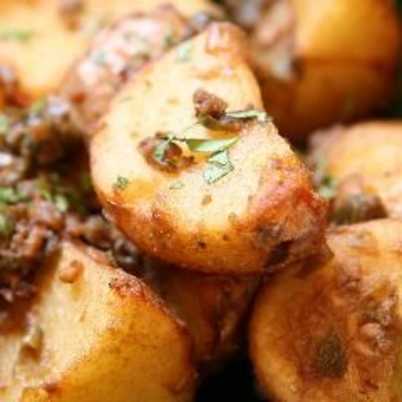 ほくほくアンチョビポテト(イタリアンバル アクア )