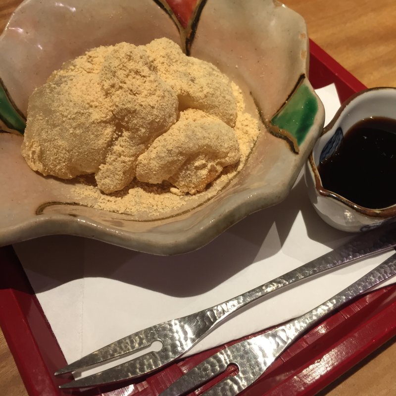 自家製わらび餅(麺匠の心つくし つるとんたん 六本木店)