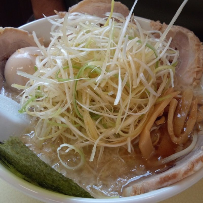 白ねぎチャーシューめん（中）(めん吉 新松戸店)