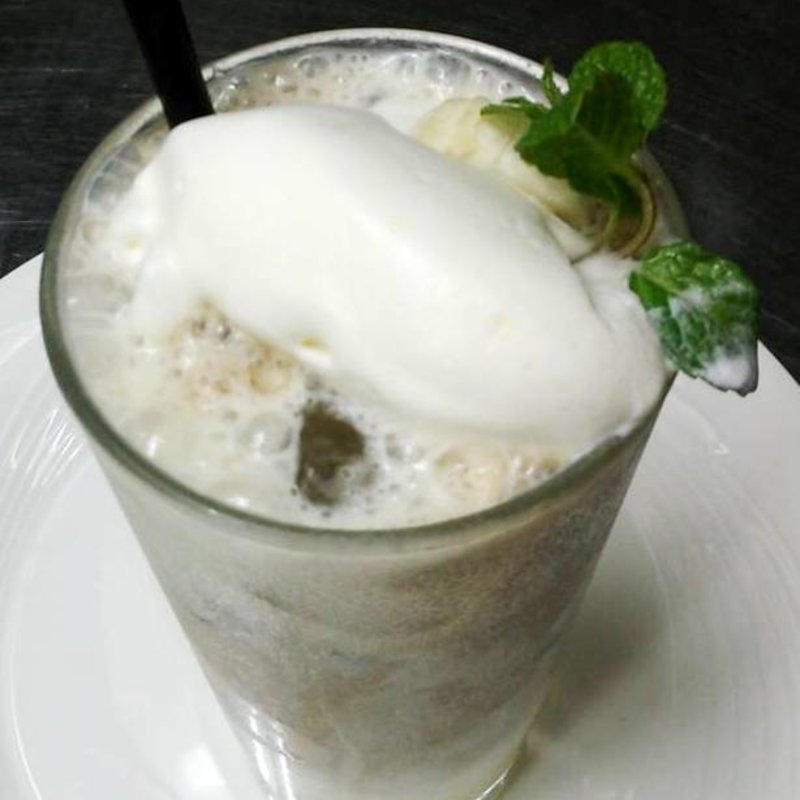 チョコバナナラテ(中国料理 「王朝」 ヒルトン大阪 （オウチョウ）)