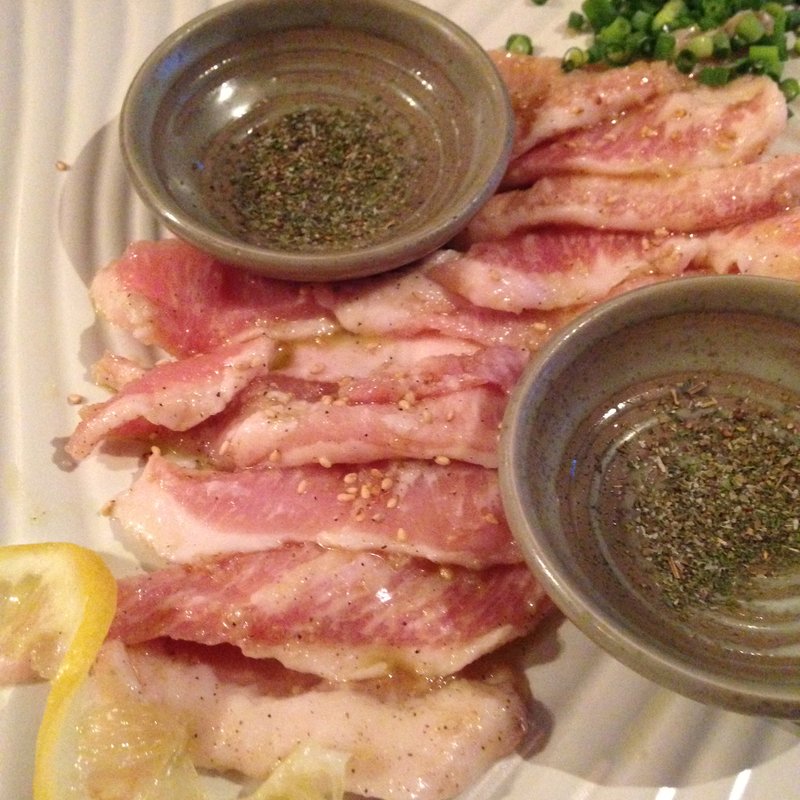 トントロ(焼肉 煉瓦 （ヤキニクレンガ）)