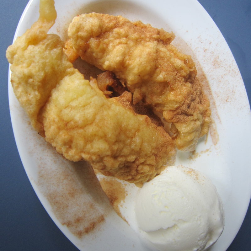 揚げバナナのココナッツアイス添え(GREEN ASIA 六本木ヒルズ店 （グリーン アジア）)