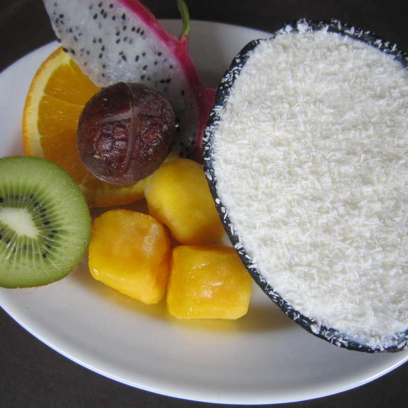 フルーツ盛りココナッツアイス(GREEN ASIA 六本木ヒルズ店 （グリーン アジア）)