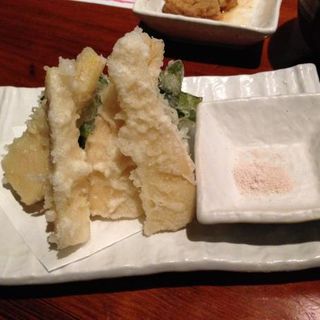 こだわりの老舗がたくさん。築地市場で食べたい！さくさく天ぷら料理10選！