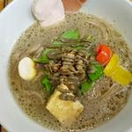 キノコベジソバ(ソラノイロ ソルトアンドマッシュルーム （ソラノイロ salt & mushroom）)