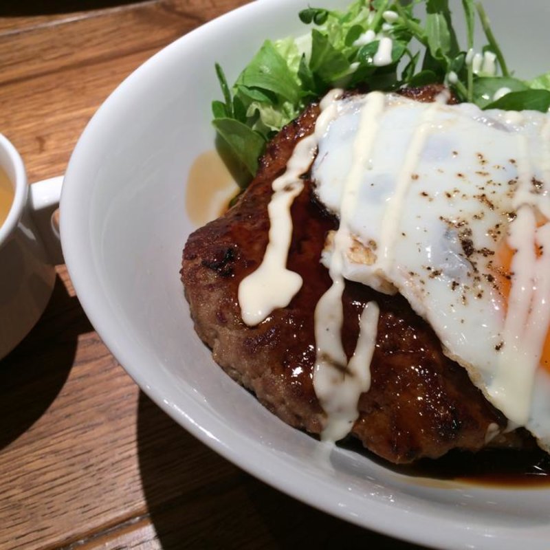 オリジナル ロコモコ(ALOHA TABLE Kyobashi)