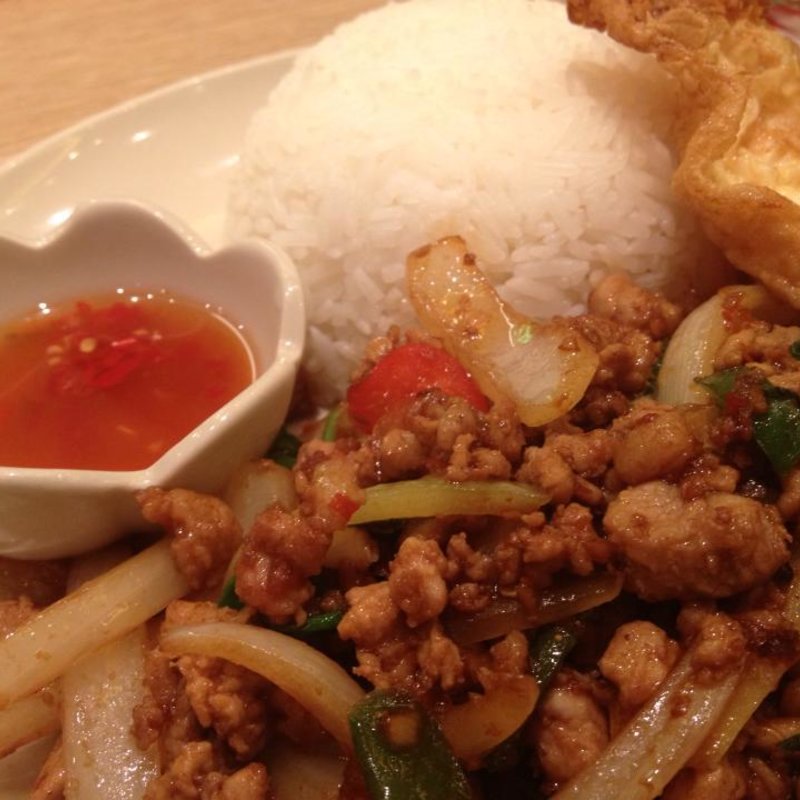 ムーガパオ～豚肉のバジル炒め～(マンゴツリーカフェ大阪)