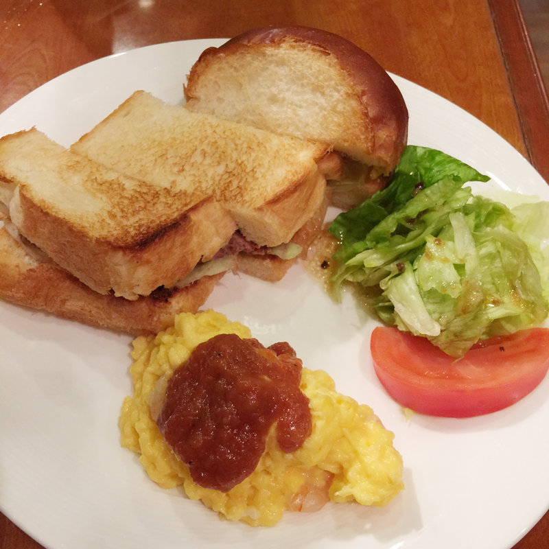 ローストビーフサンド(ヤマモト )