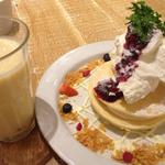 ベリーベリーチーズセット(J.S. PANCAKE CAFE天王寺ミオ店 （ジェイエスパンケーキカフェ）)