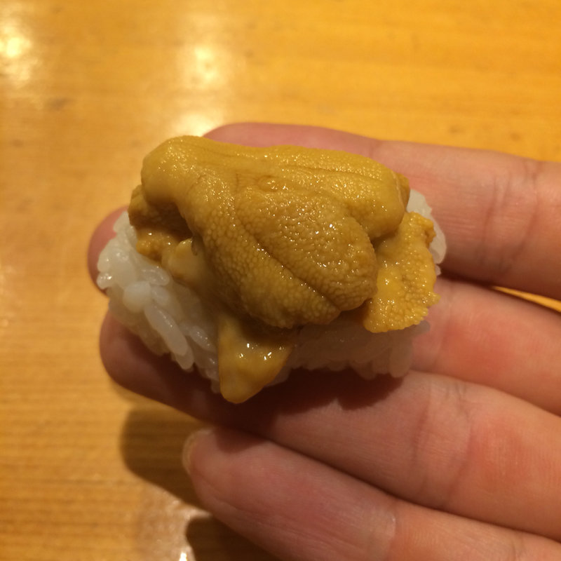 塩水ウニ(板前寿司 銀座コリドー店)