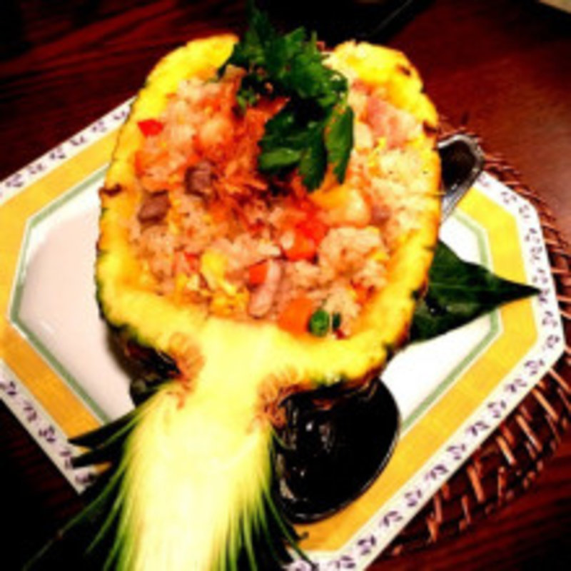 パイナップルチャーハン(ヴェトナムアリス新宿店)