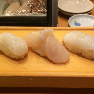 塩レモン三貫セット(板前寿司 銀座コリドー店)