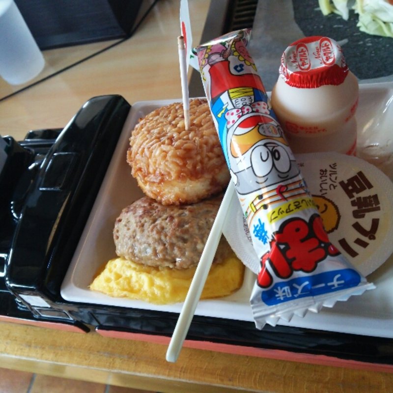 お子様SLランチ(レストラン蒸氣汽関車)