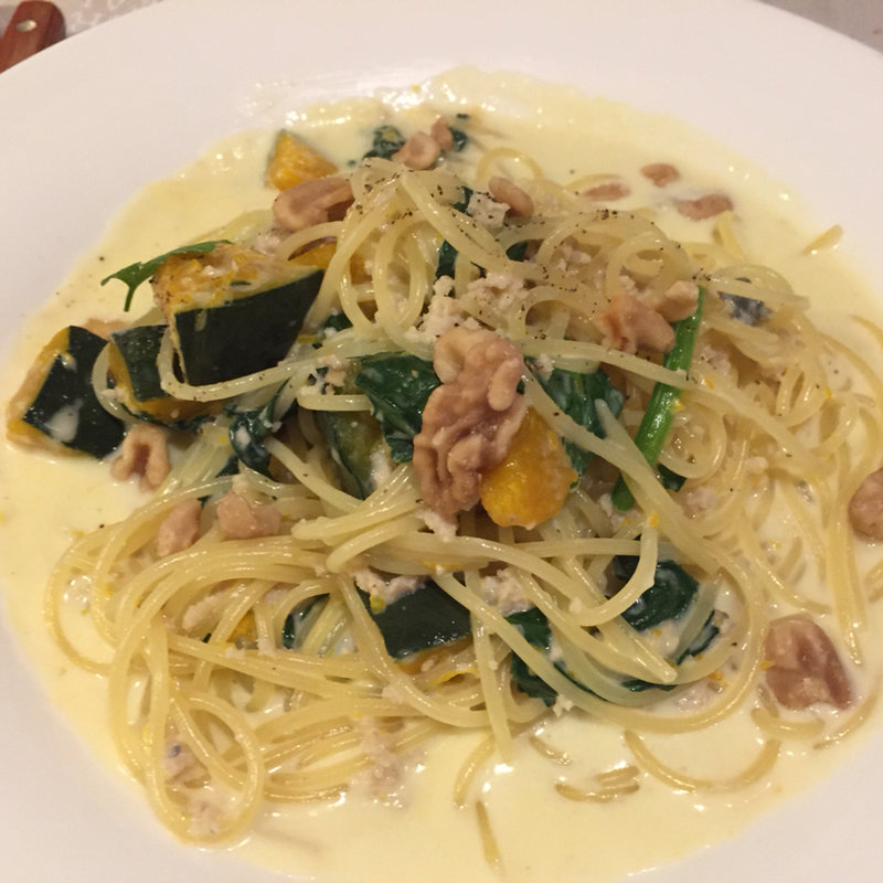 鶏ミンチのクリームソースパスタ(コシニール 枚方東香里店 （Coccinelle）)