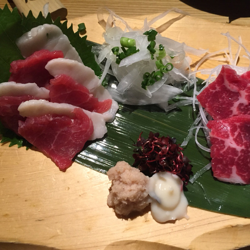 馬刺し(薩摩ごかもん 梅田茶屋町本店 （さつまごかもん）)