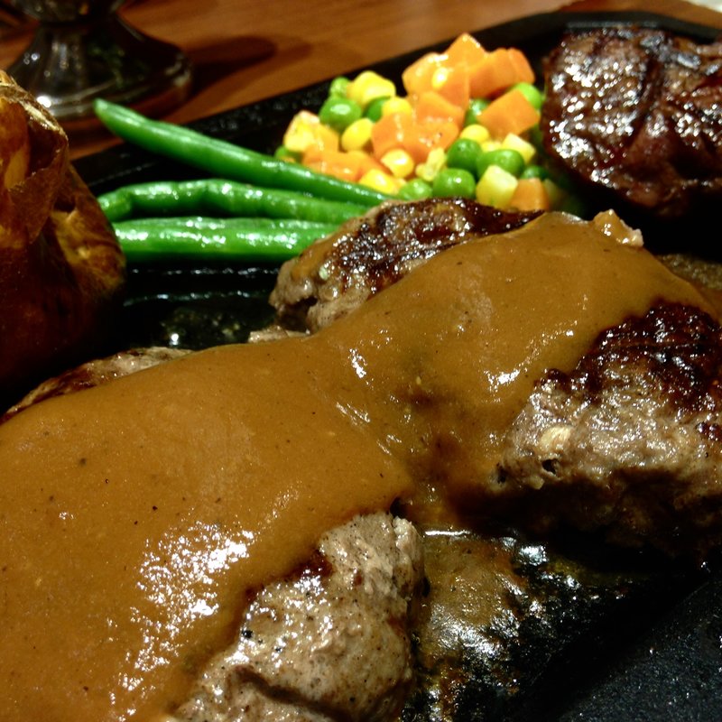 フィレステーキ180gとハンバーグコンボ(ハングリータイガー グランツリー武蔵小杉店)