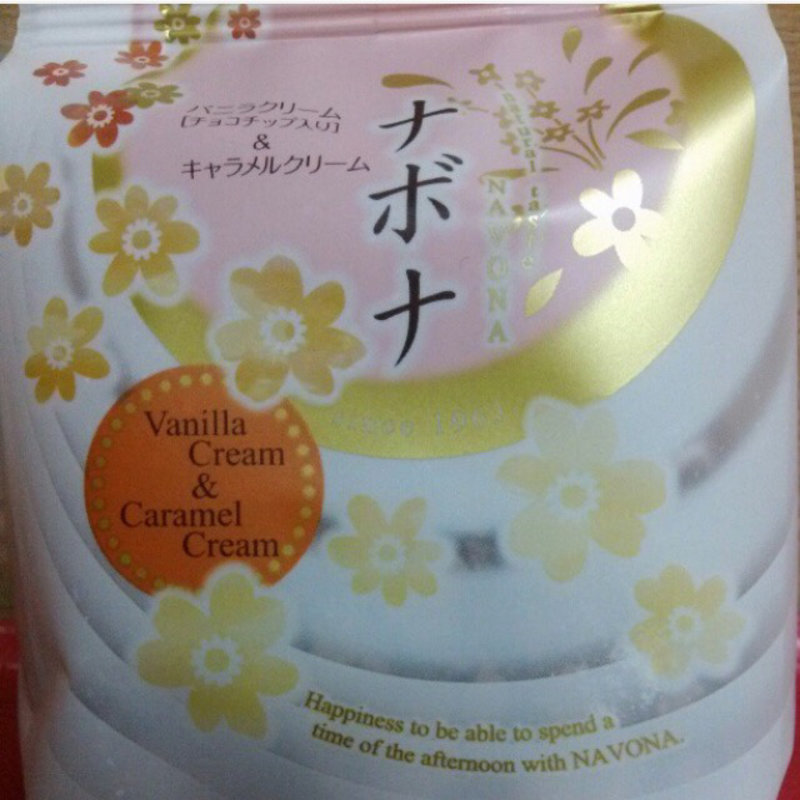 バニラクリーム&キャラメルクリーム(株式会社亀屋万年堂 自由が丘総本店)