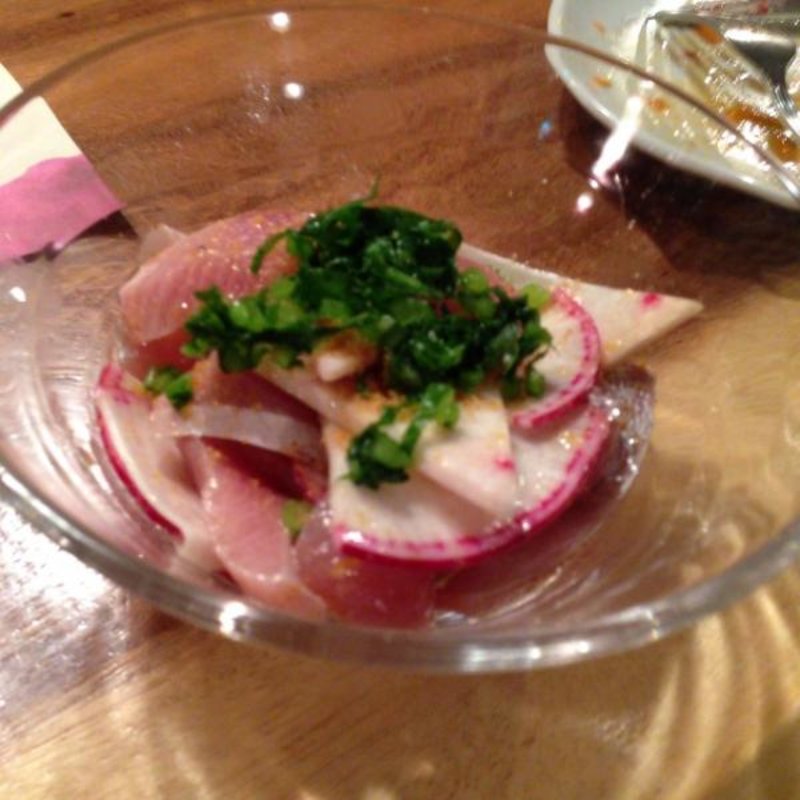 ブリのカルパッチョ(リ カーリカ)