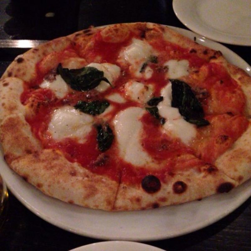 水牛モッツァレラのマルゲリータ(カフェ ラ・ボエム 世田谷 （Cafe La Boheme）)