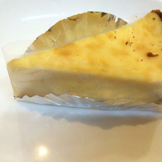 ベイクドチーズケーキ(カフェ・サンタマリア 三宮店)
