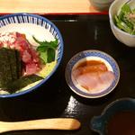 海鮮丼(魚治 （UOHARU）)