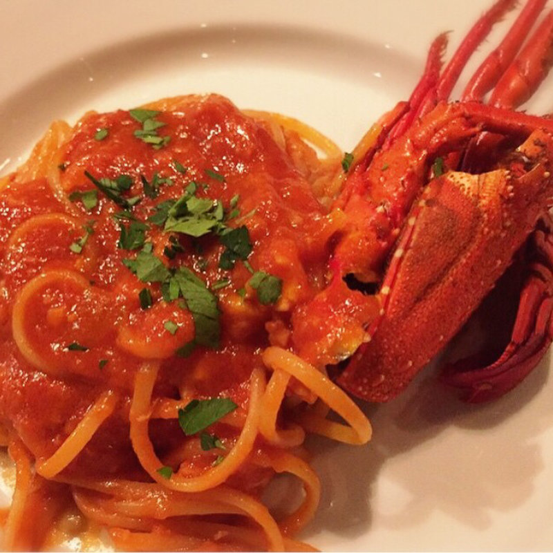 伊勢海老&濃厚トマトソースパスタ(Casita)