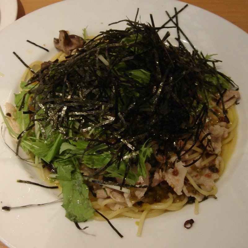 豚肉と高菜・キノコのペペロンチーノ(chez MACIO)