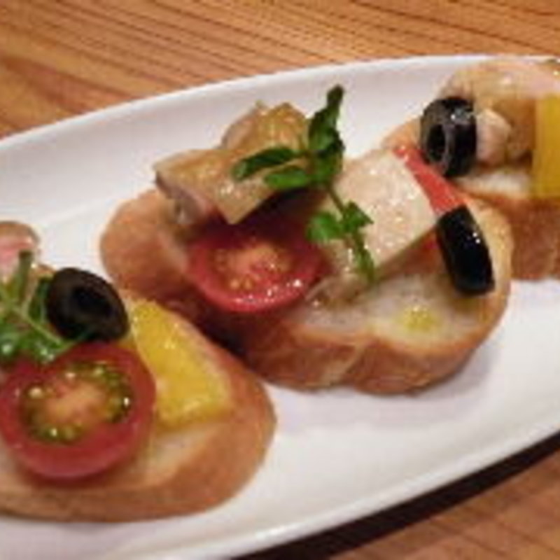 鶏肉と彩り野菜のパテ(窯MARU)