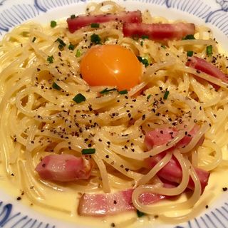 厚切りベーコンのカルボナーラ 鎌倉風 生麺工房 鎌倉パスタ 神戸さんちか店 の口コミ一覧 おいしい 一皿が集まるグルメコミュニティサービス Sarah