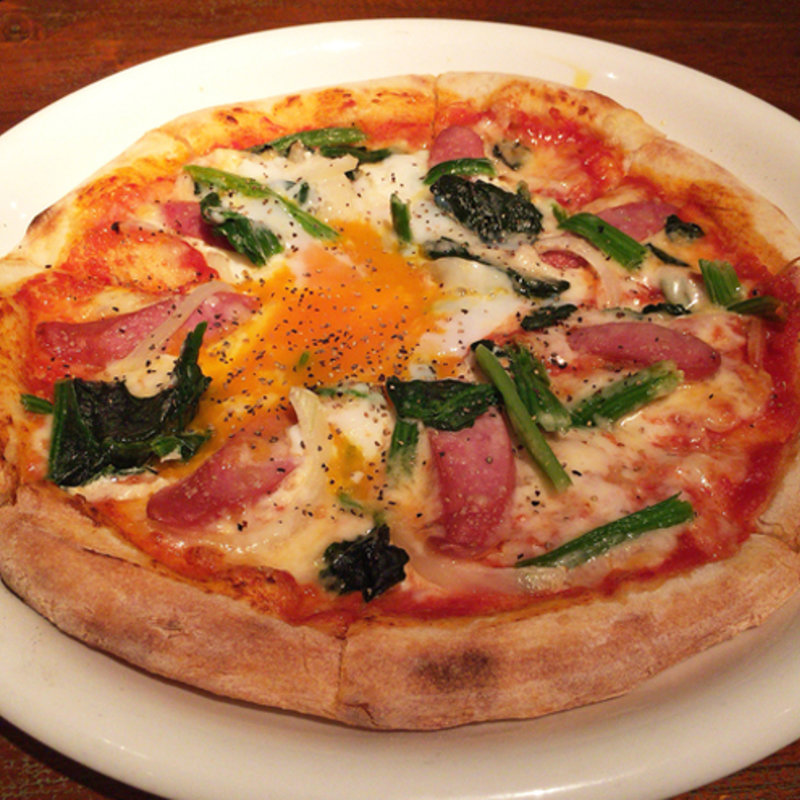 ピッツァ ビスマルク(カフェ アクイーユ 恵比寿)