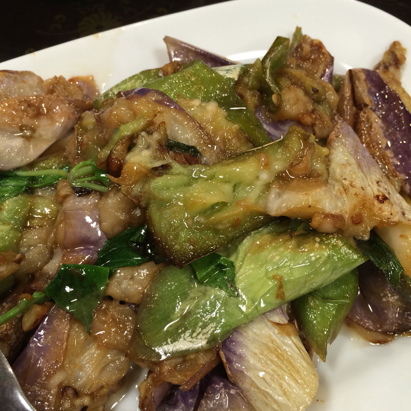 台湾なすのバジル炒め(台湾客家料理新竹(タイワンハッカリョウリシンチク))