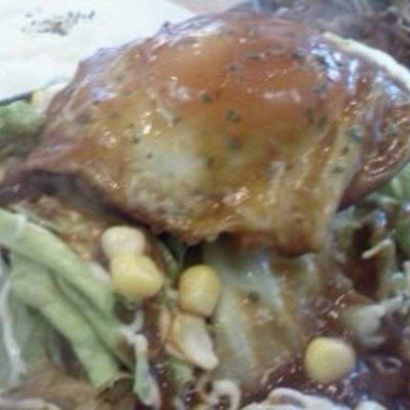 鉄板焼きそば(シャルマン )