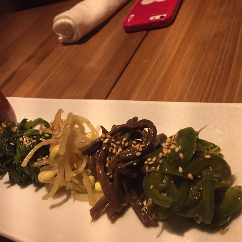 冷たいナムルの5種盛り合わせ(若狭)