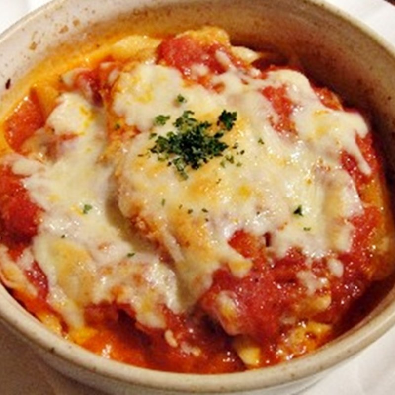 カジキマグロとペンネマカロニのチーズ焼き(さらまんじぇ )