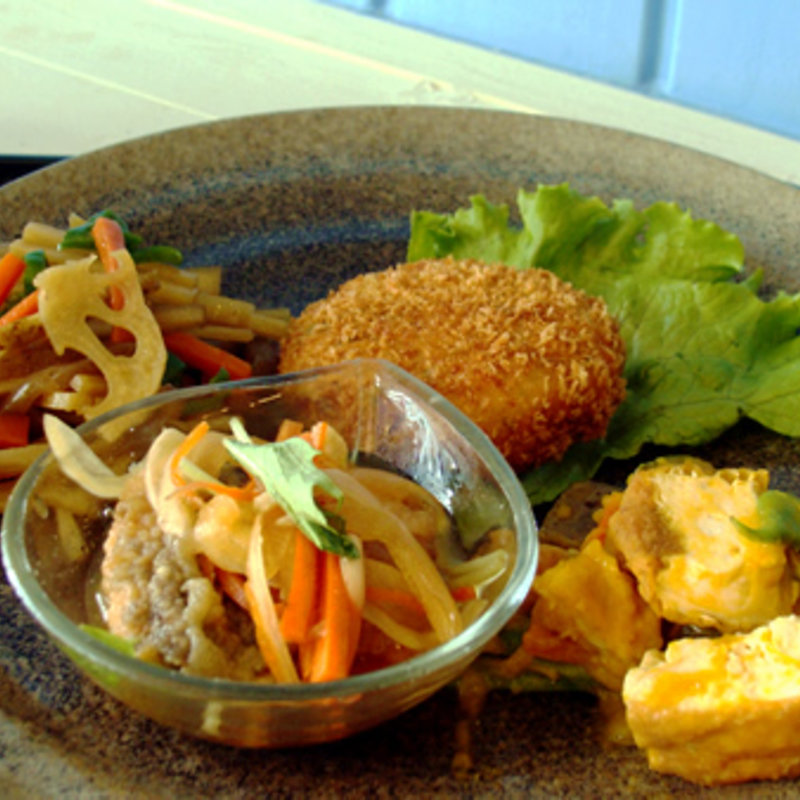 かもめ定食(かもめ食堂)